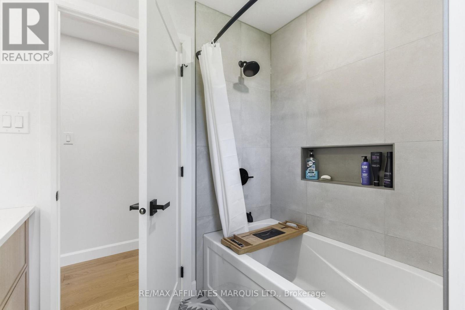 17026 Myers Road, South Stormont, Ontario  K0C 2A0 - Photo 23 - X12463510