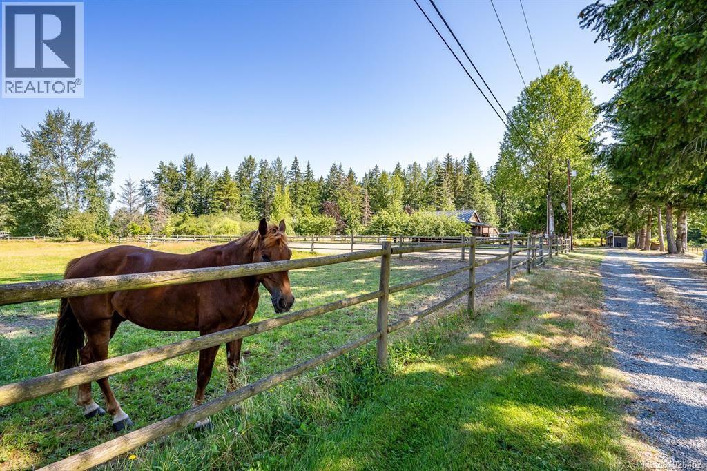 6392 Island Hwy N, Courtenay, British Columbia  V9J 1T7 - Photo 16 - 1020462