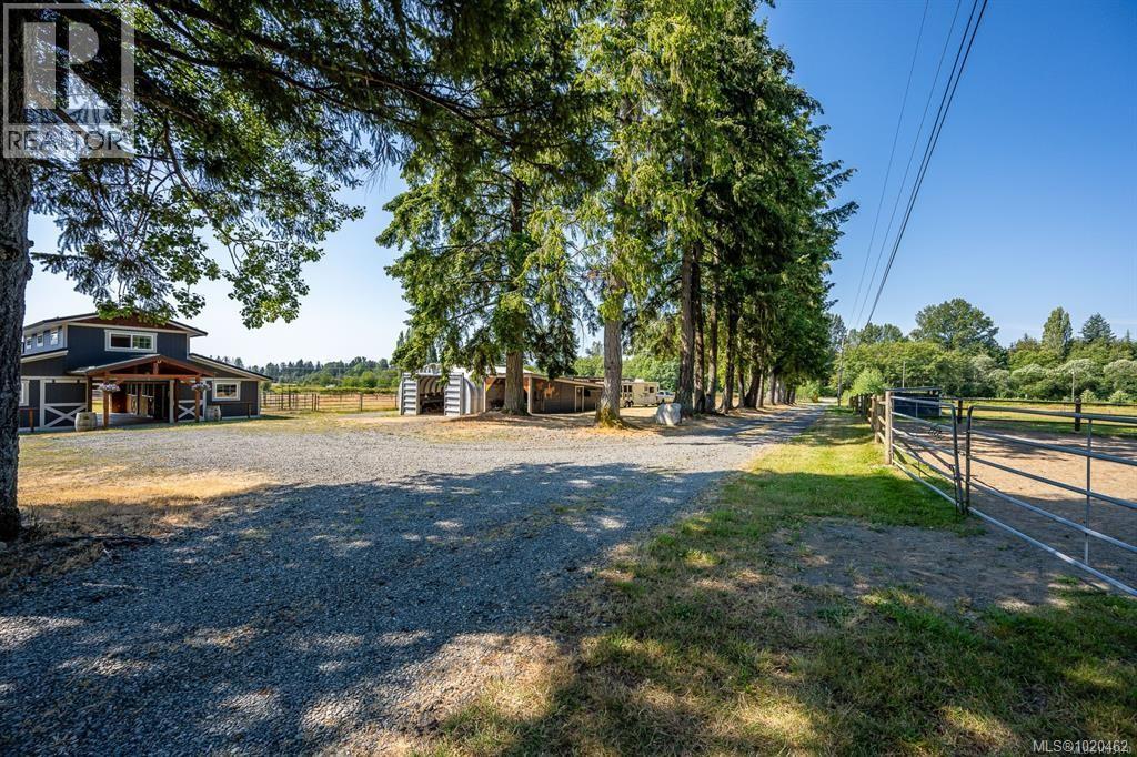6392 Island Hwy N, Courtenay, British Columbia  V9J 1T7 - Photo 19 - 1020462