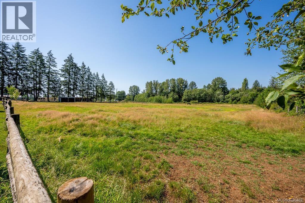 6392 Island Hwy N, Courtenay, British Columbia  V9J 1T7 - Photo 32 - 1020462