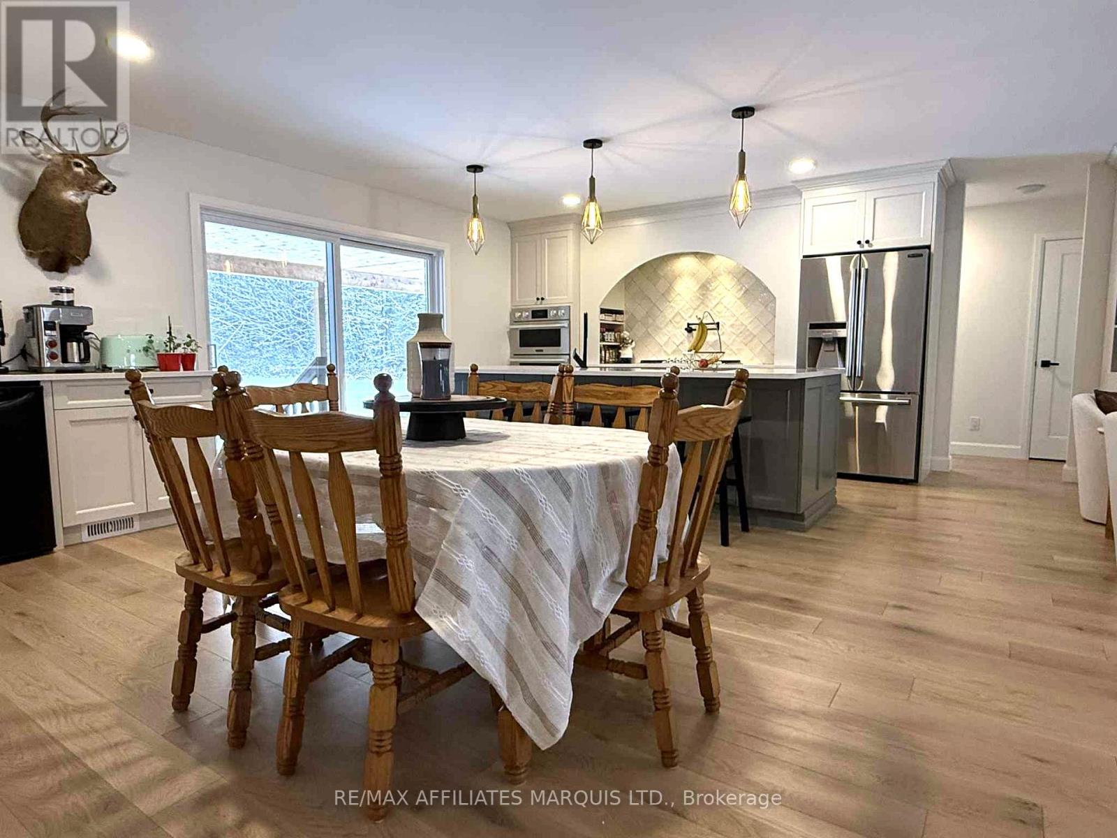 17026 Myers Road, South Stormont, Ontario  K0C 2A0 - Photo 9 - X12463510