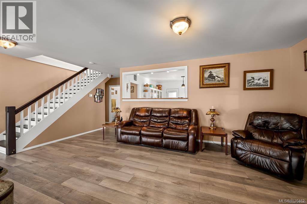 6392 Island Hwy N, Courtenay, British Columbia  V9J 1T7 - Photo 69 - 1020462