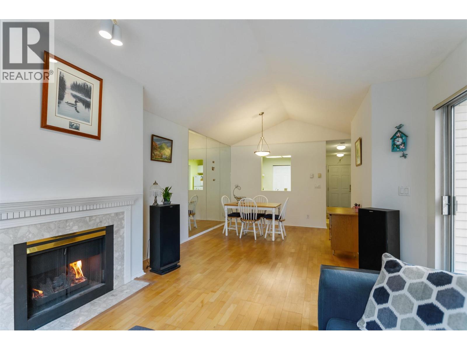 406 6820 Rumble Street, Burnaby, British Columbia  V5E 4H9 - Photo 6 - R3067276