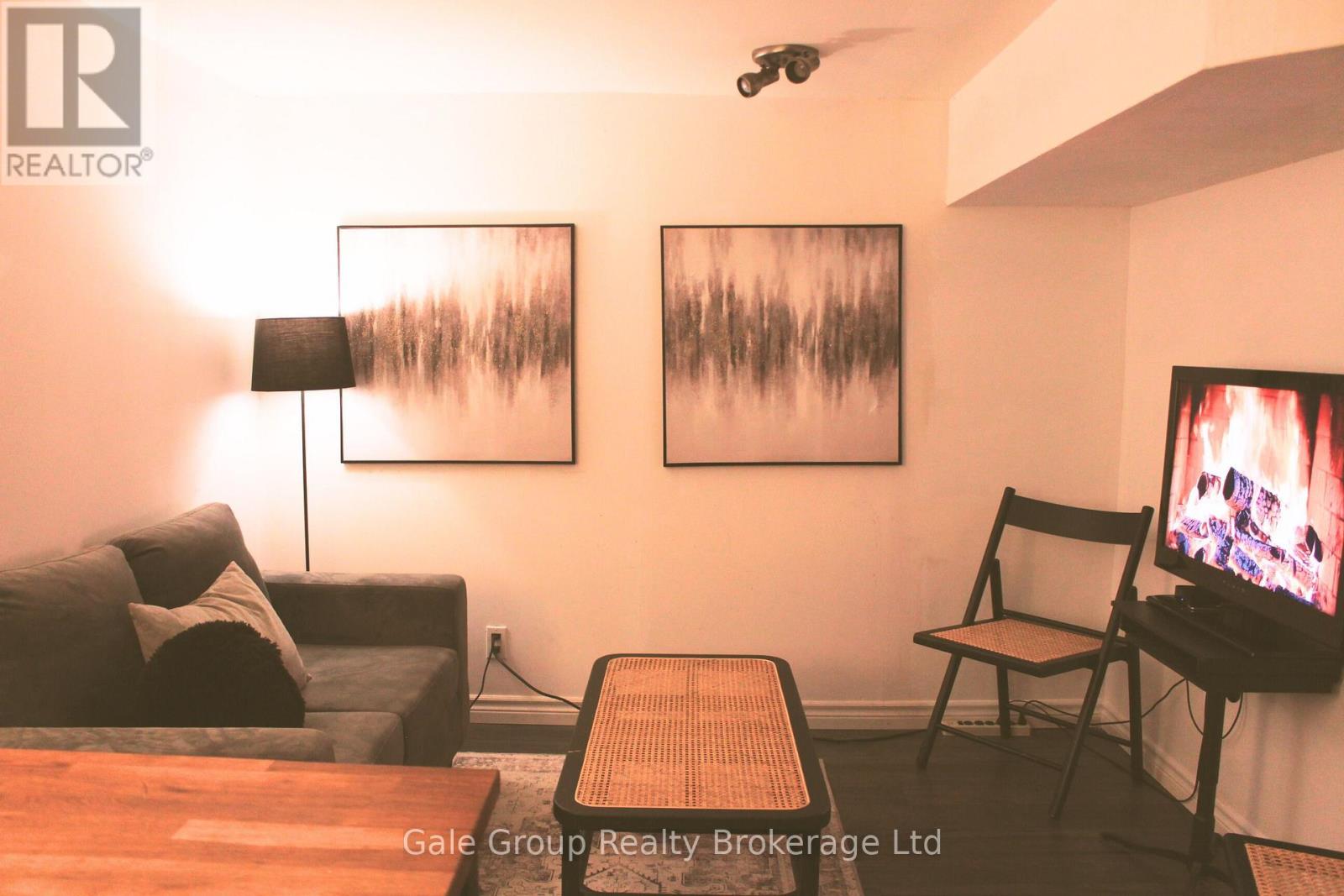 42 Moultrey Crescent, Halton Hills, Ontario  L7G 4N5 - Photo 18 - W12439763