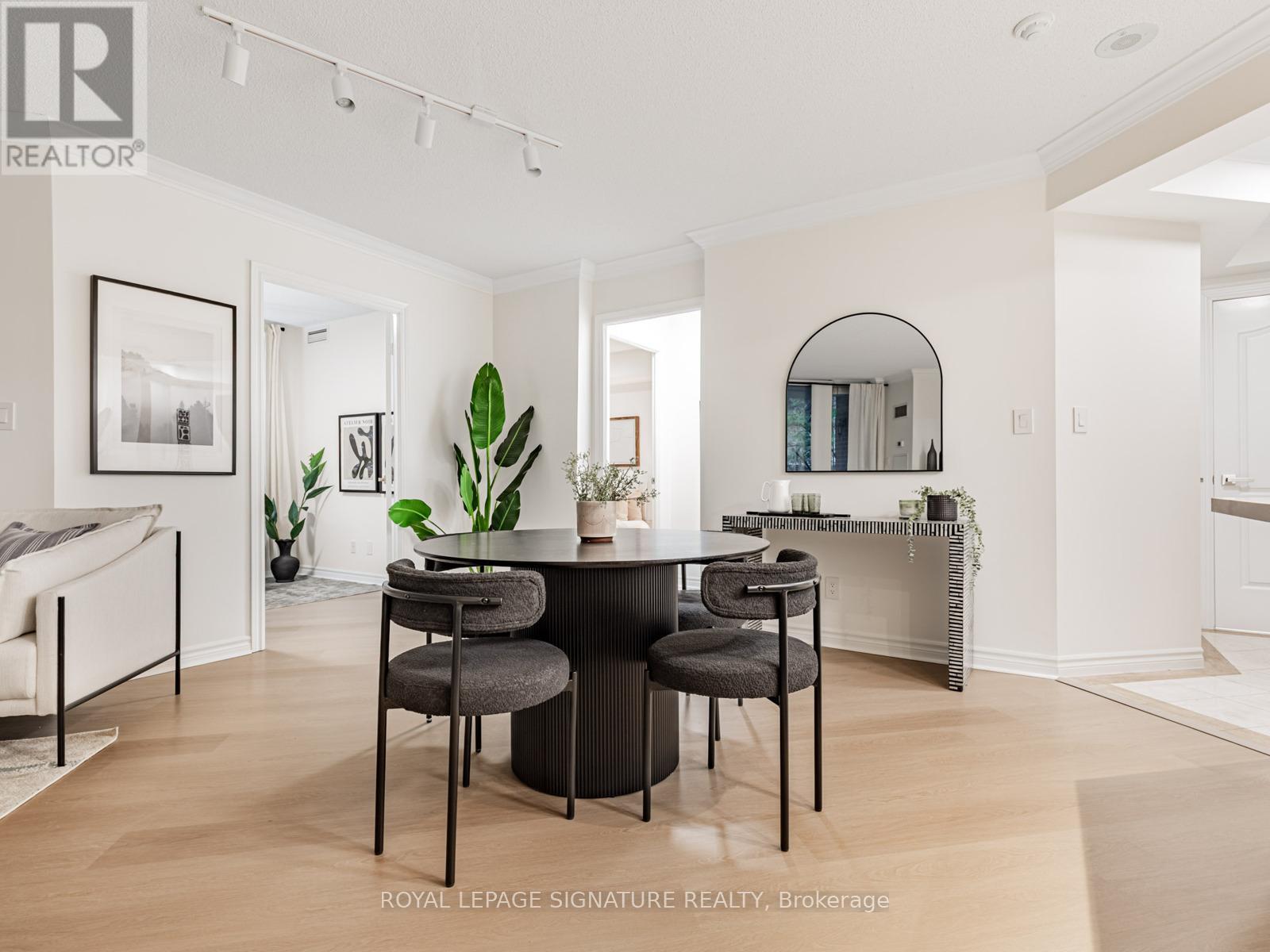 219 - 28 William Carson Crescent, Toronto, Ontario  M2P 2H1 - Photo 13 - C12543388