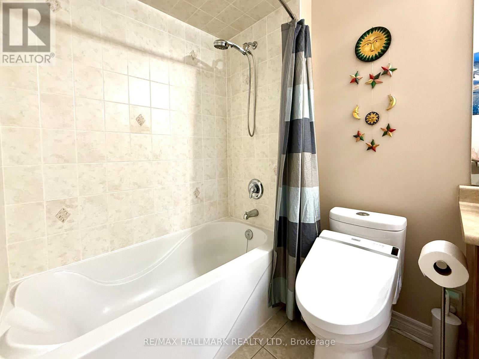 242 Karl Rose Trail, Newmarket, Ontario  L3X 3J2 - Photo 31 - N12542264