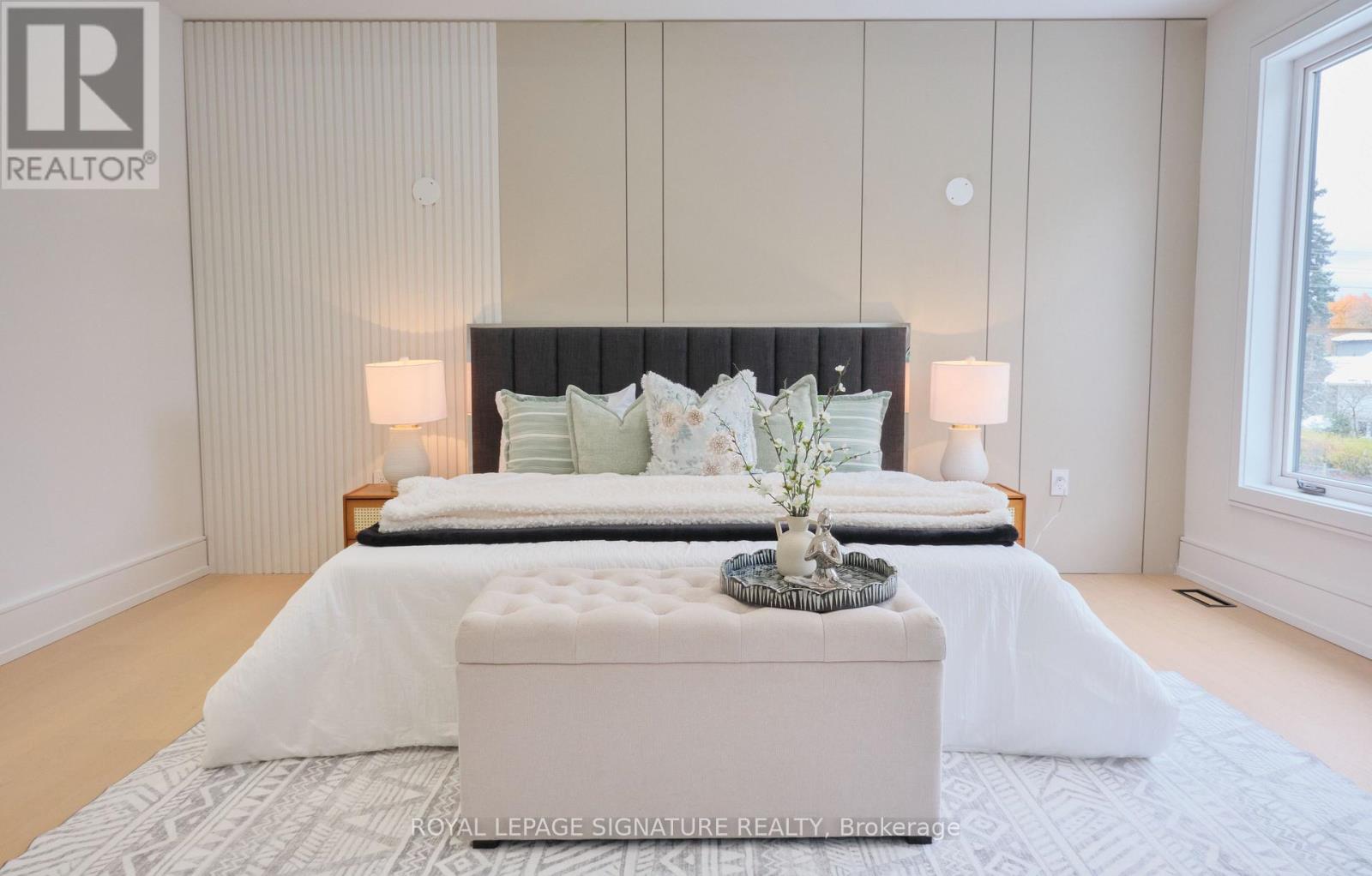 365 Jumna Avenue, Mississauga, Ontario  L5G 1Y5 - Photo 21 - W12539056