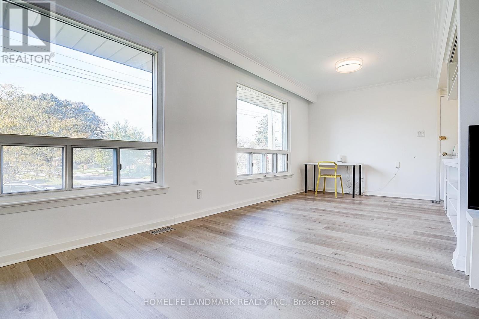 11 Doerr Road, Toronto, Ontario  M1P 4M7 - Photo 6 - E12543386