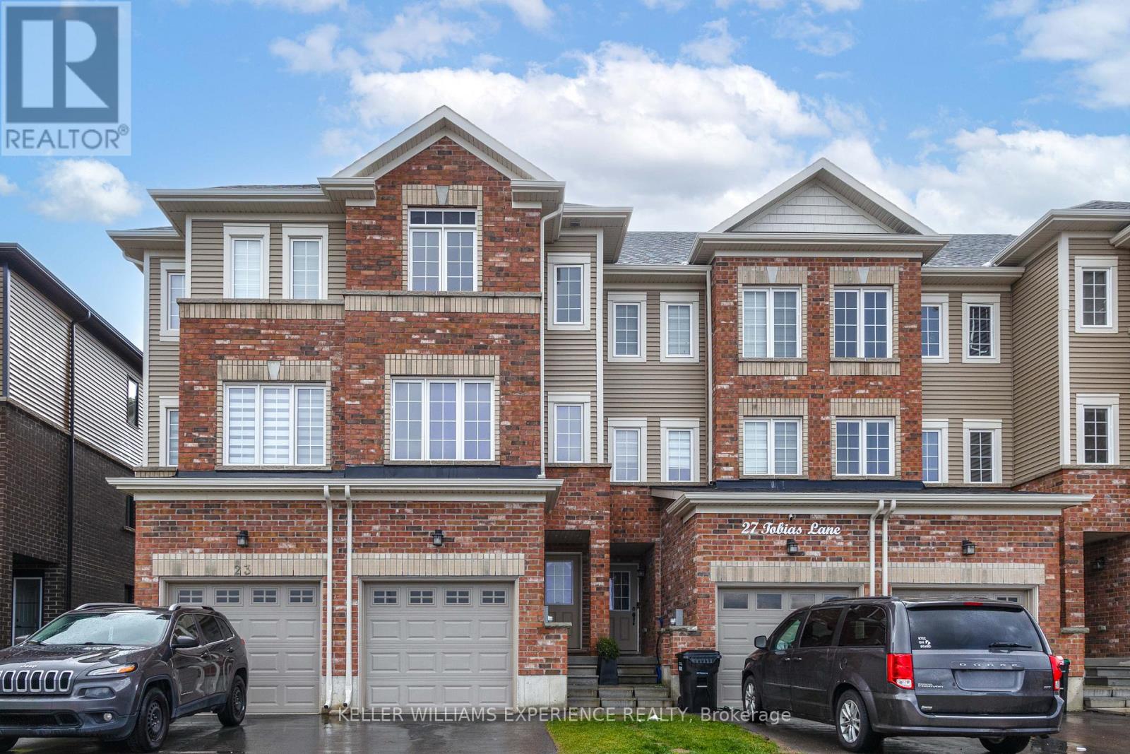 25 TOBIAS LANE, Barrie, Ontario