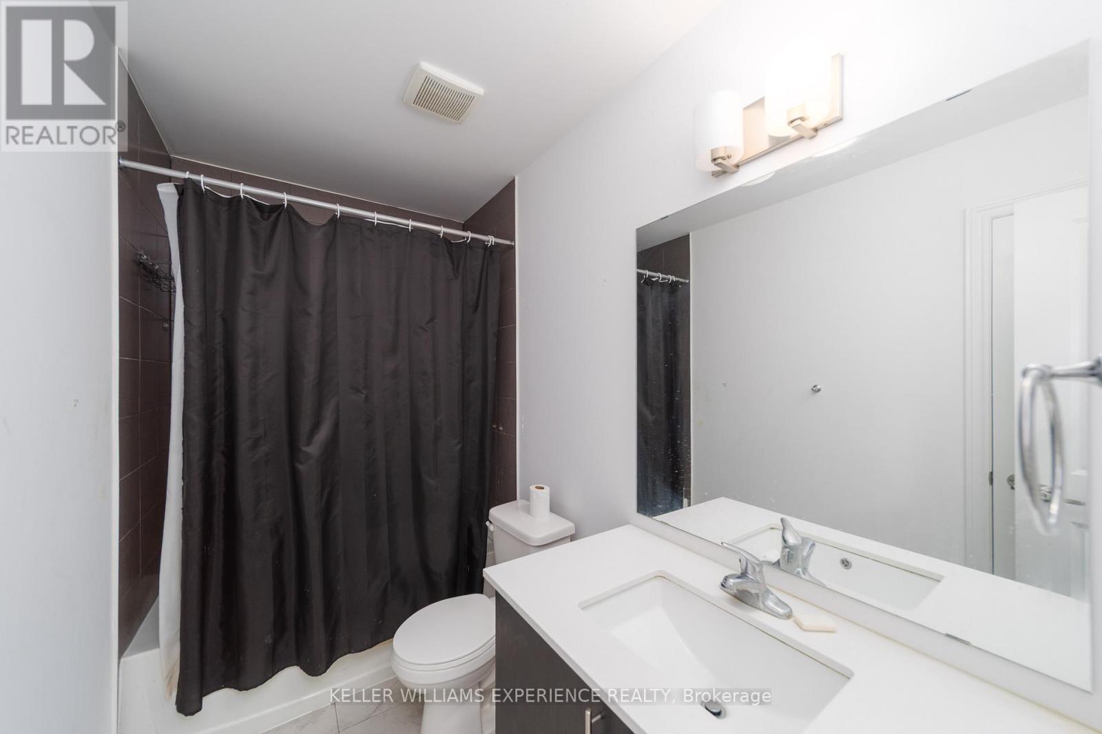 25 Tobias Lane, Barrie, Ontario  L9J 0T8 - Photo 10 - S12543410