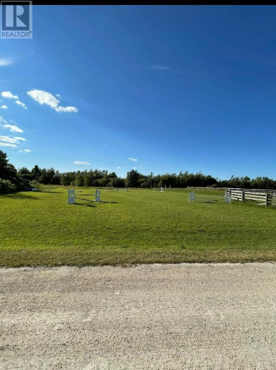 Barn And Arena - 18743 St Andrews Road N, Caledon, Ontario  L7K 2E3 - Photo 6 - W12543378