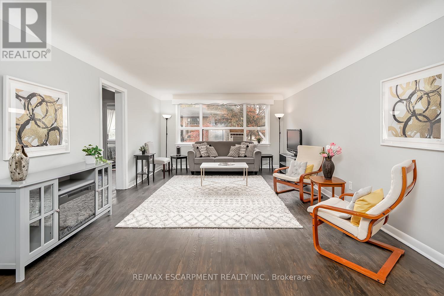 7 - 2128 Harris Crescent, Burlington, Ontario  L7R 1G4 - Photo 11 - W12543412