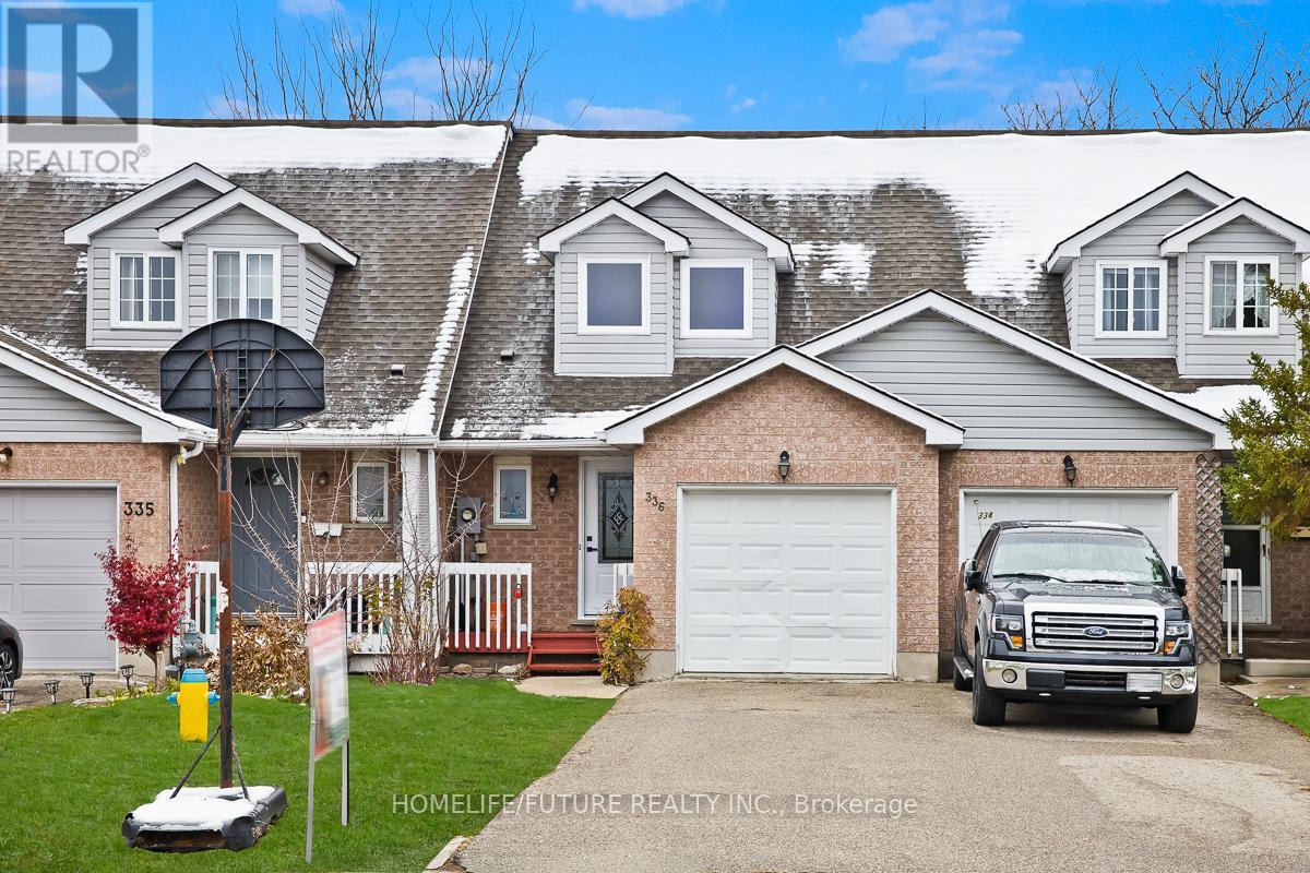 336 Sable Court, Waterloo, Ontario  N2K 3Z4 - Photo 2 - X12539334