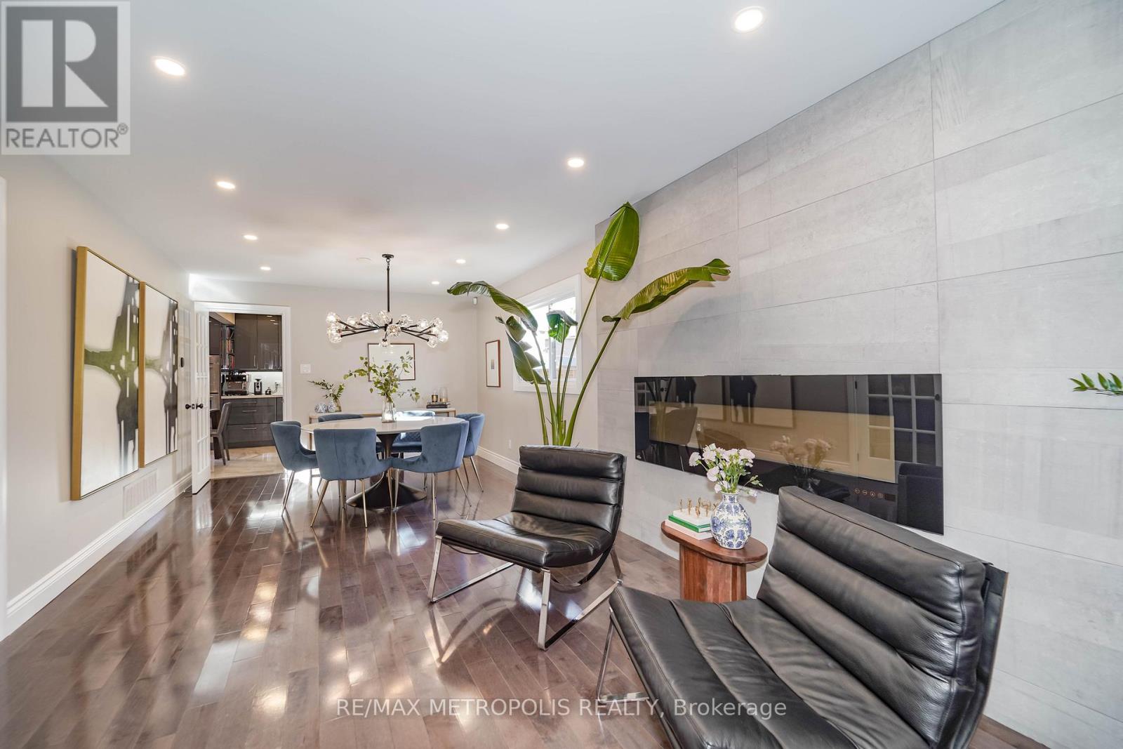 4392 Grassland Crescent, Mississauga, Ontario  L5V 1E2 - Photo 18 - W12536824