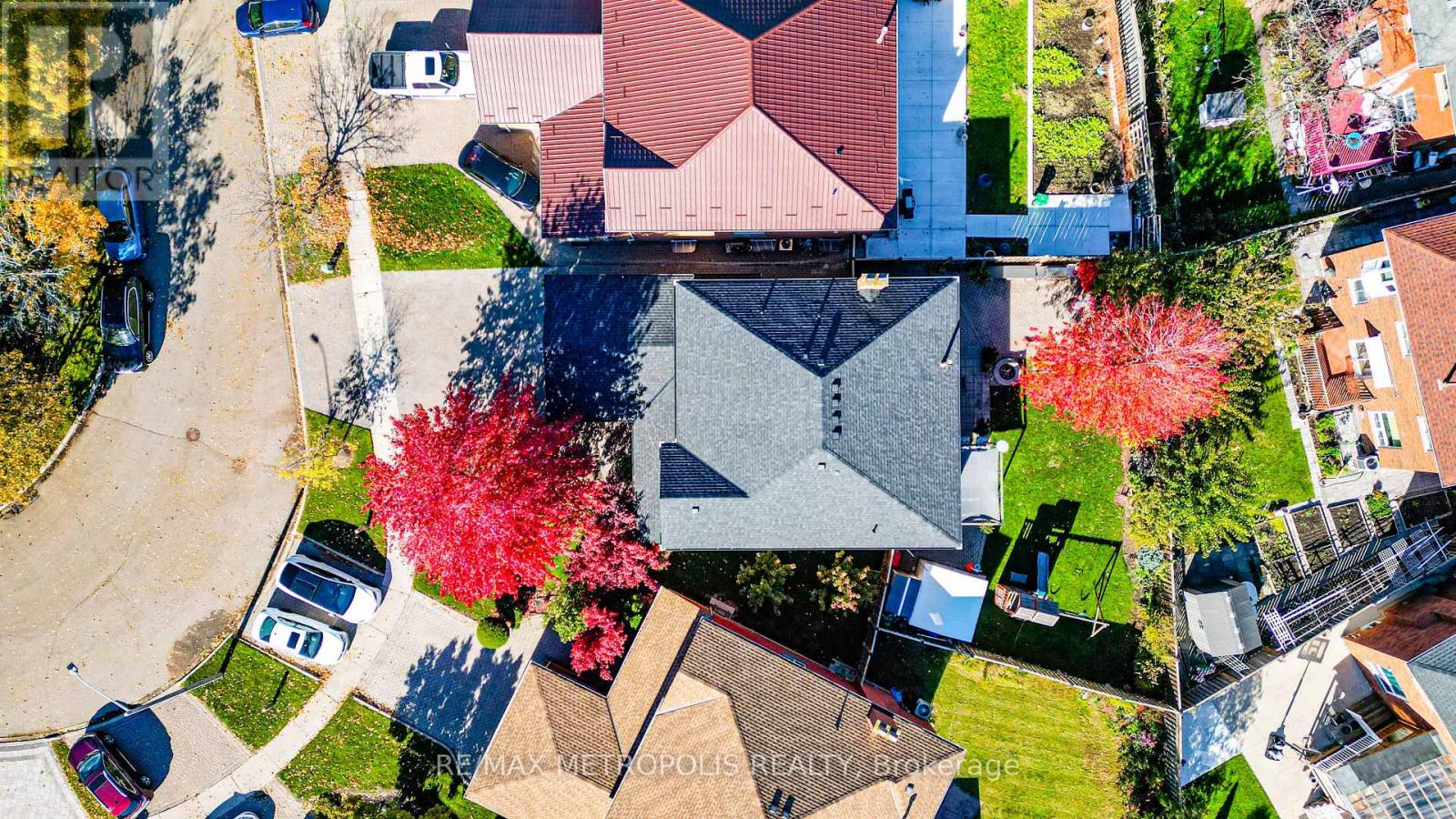 4392 Grassland Crescent, Mississauga, Ontario  L5V 1E2 - Photo 48 - W12536824