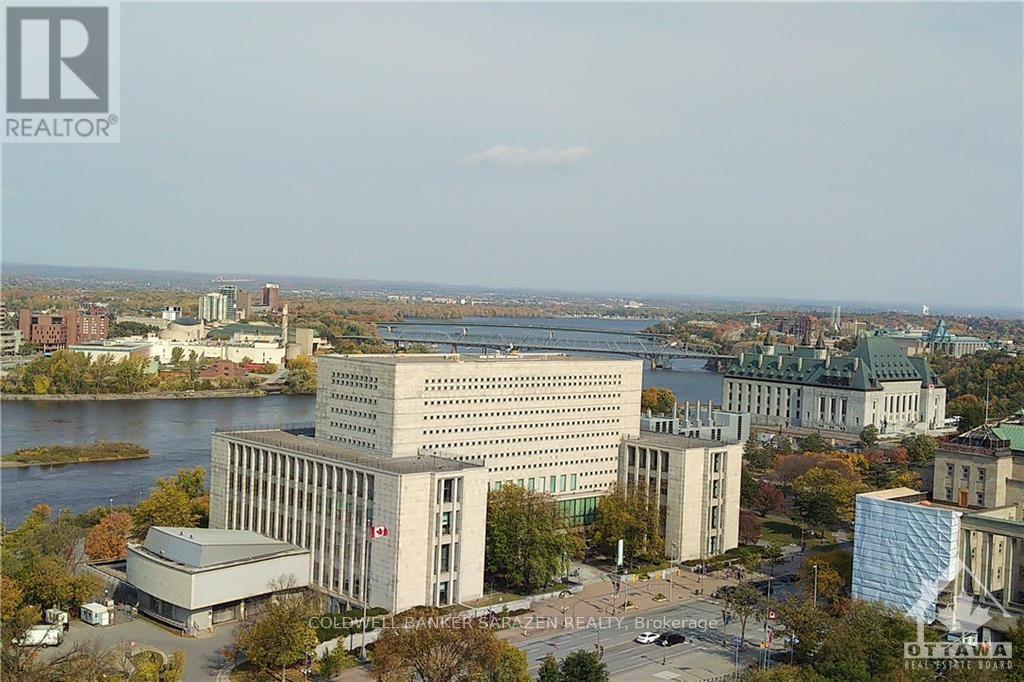 18 Stinson Avenue, Ottawa, Ontario  K2H 6N1 - Photo 6 - X12543444