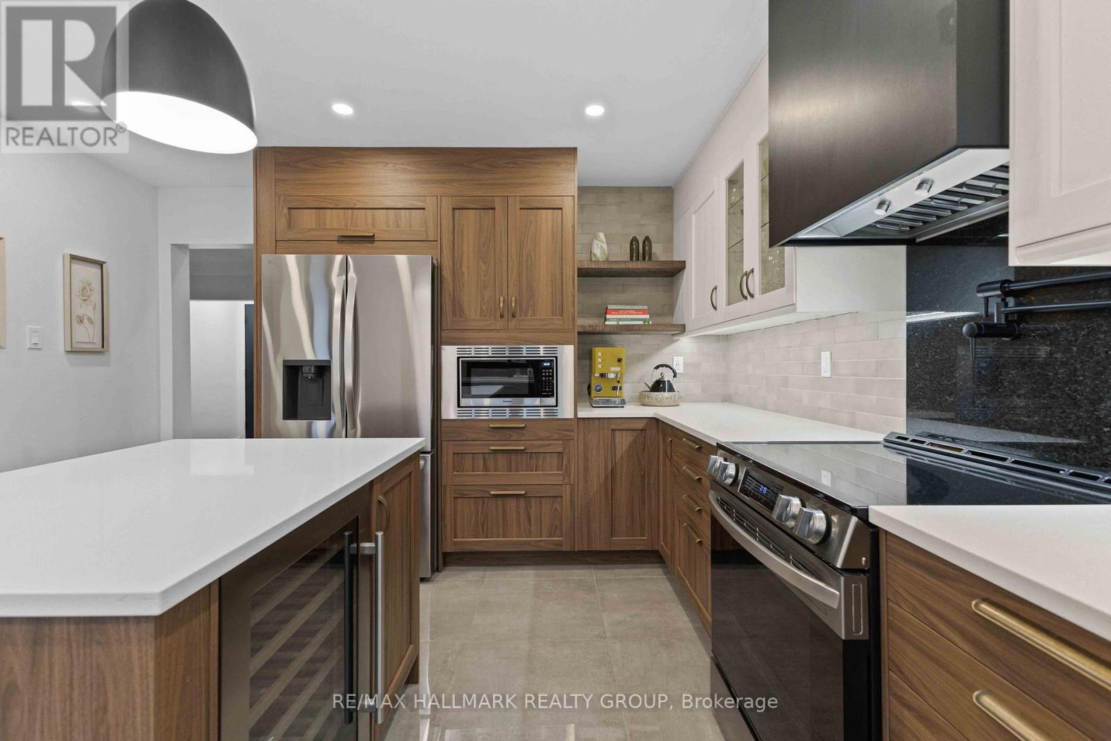 2186 Lenester Avenue, Ottawa, Ontario  K2A 1L4 - Photo 12 - X12543466