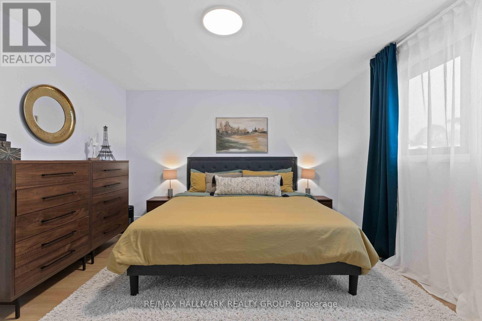 2186 Lenester Avenue, Ottawa, Ontario  K2A 1L4 - Photo 19 - X12543466