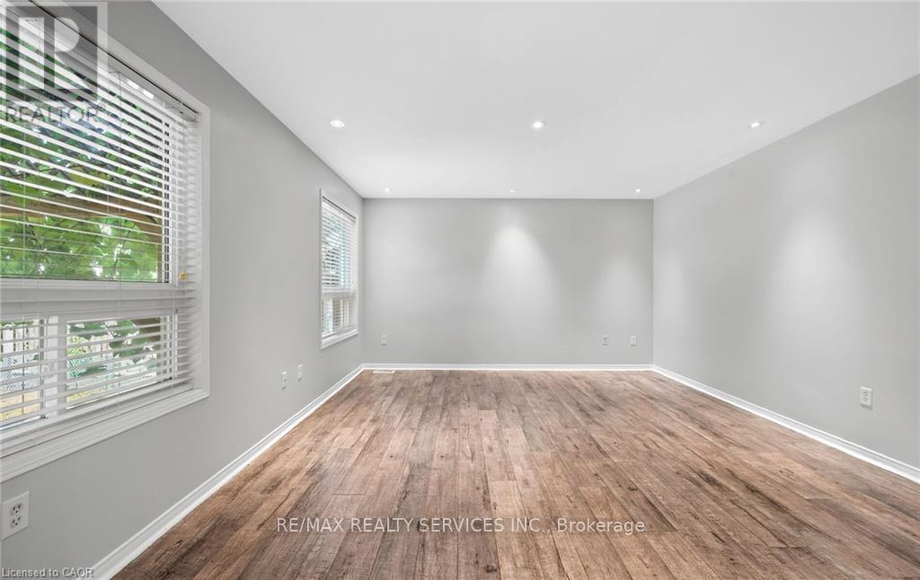 48 Powell Drive, Hamilton, Ontario  L0R 1C0 - Photo 10 - X12543380