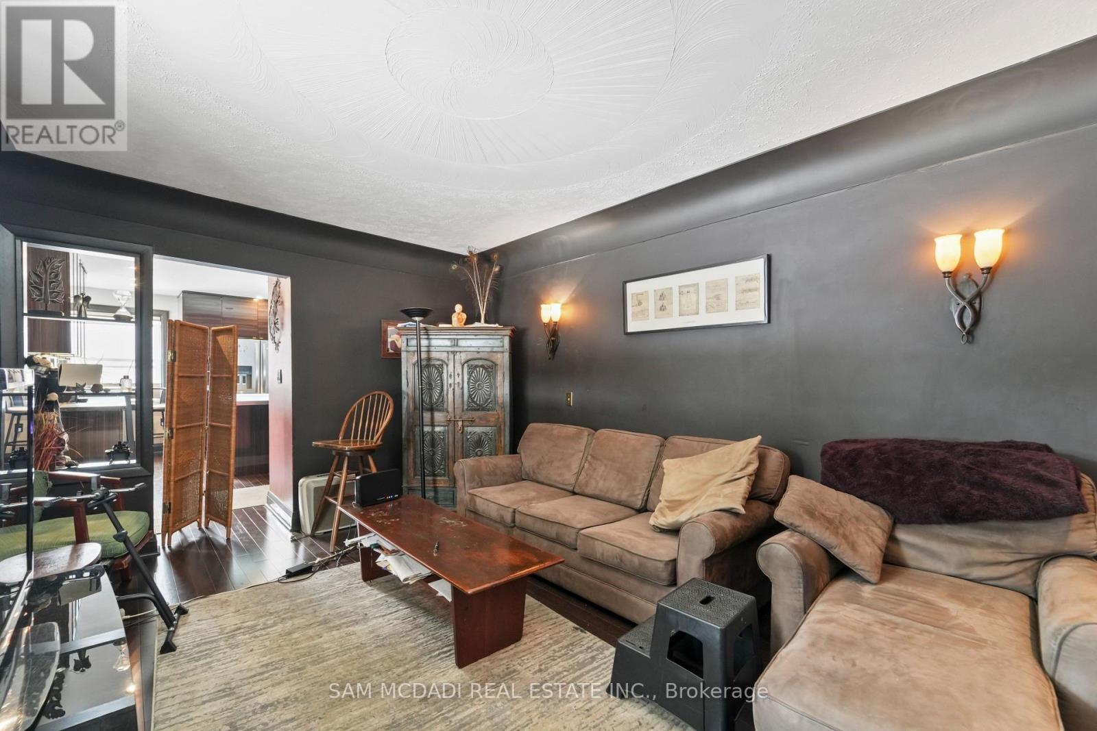 12 Roselle Place, Hamilton, Ontario  L8G 1R3 - Photo 10 - X12543396