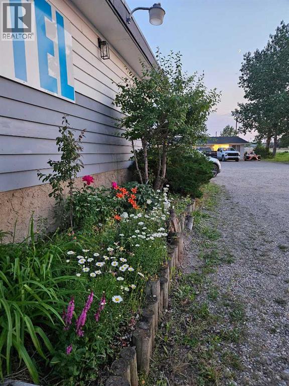 115 2 Street Se, Vulcan, Alberta  T0L 2B0 - Photo 3 - A2154711