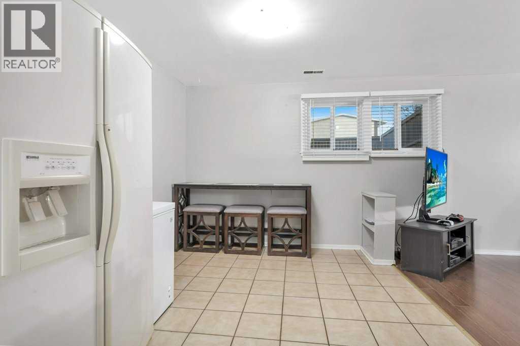 5702 West Park Crescent, Red Deer, Alberta  T4N 1E5 - Photo 30 - A2268137