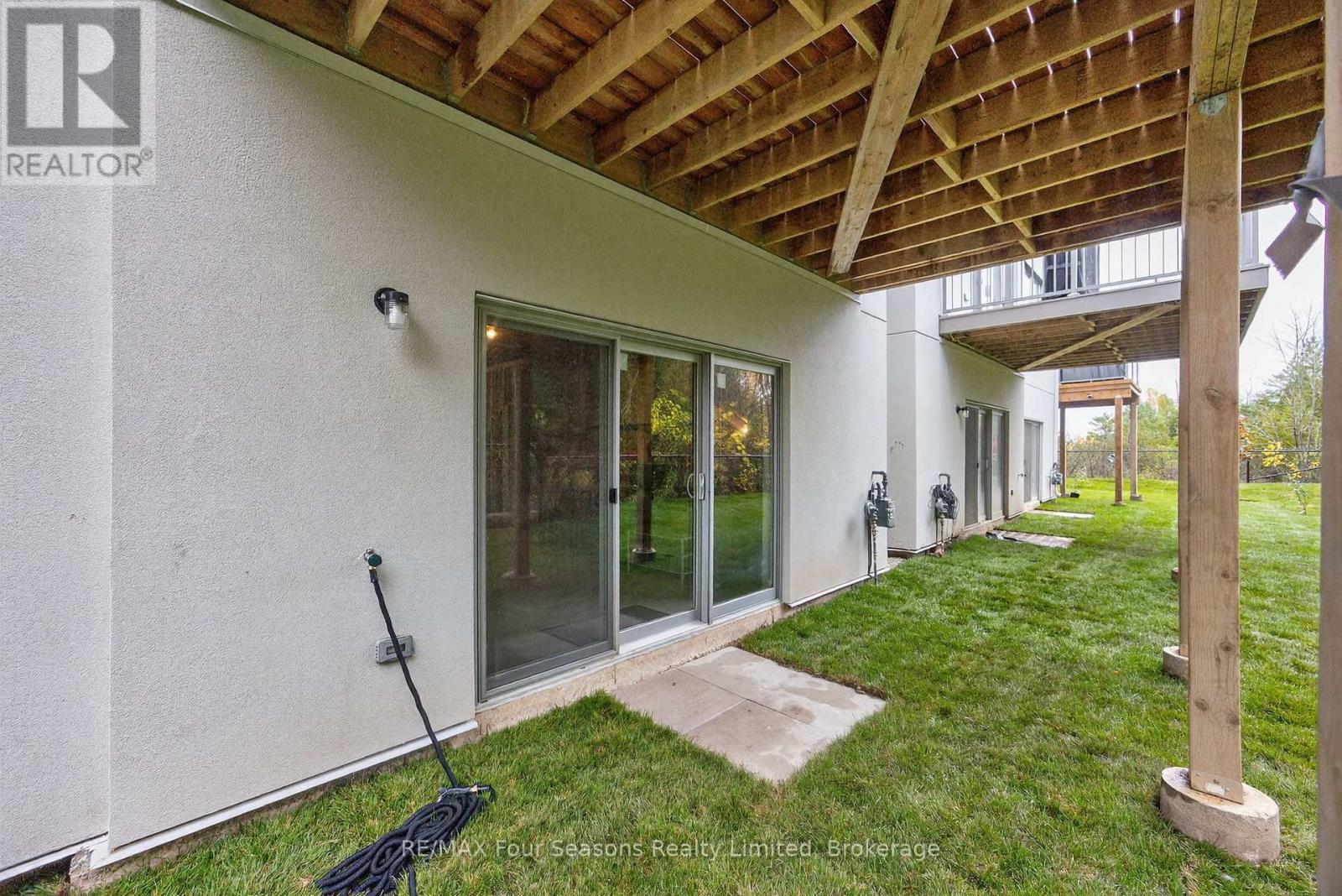 25 Waterview Lane, Blue Mountains, Ontario  N0H 2P0 - Photo 21 - X12543480