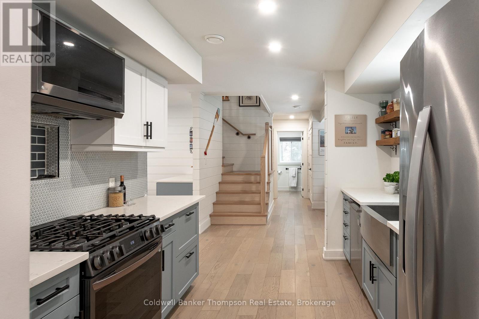 1030 Brooks Lake Road, Lake Of Bays, Ontario P1H 2J6 - Photo 11 - X12543492