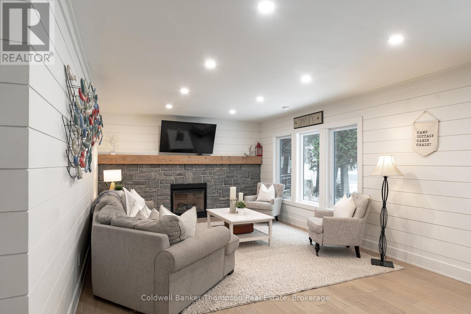 1030 Brooks Lake Road, Lake Of Bays, Ontario P1H 2J6 - Photo 13 - X12543492