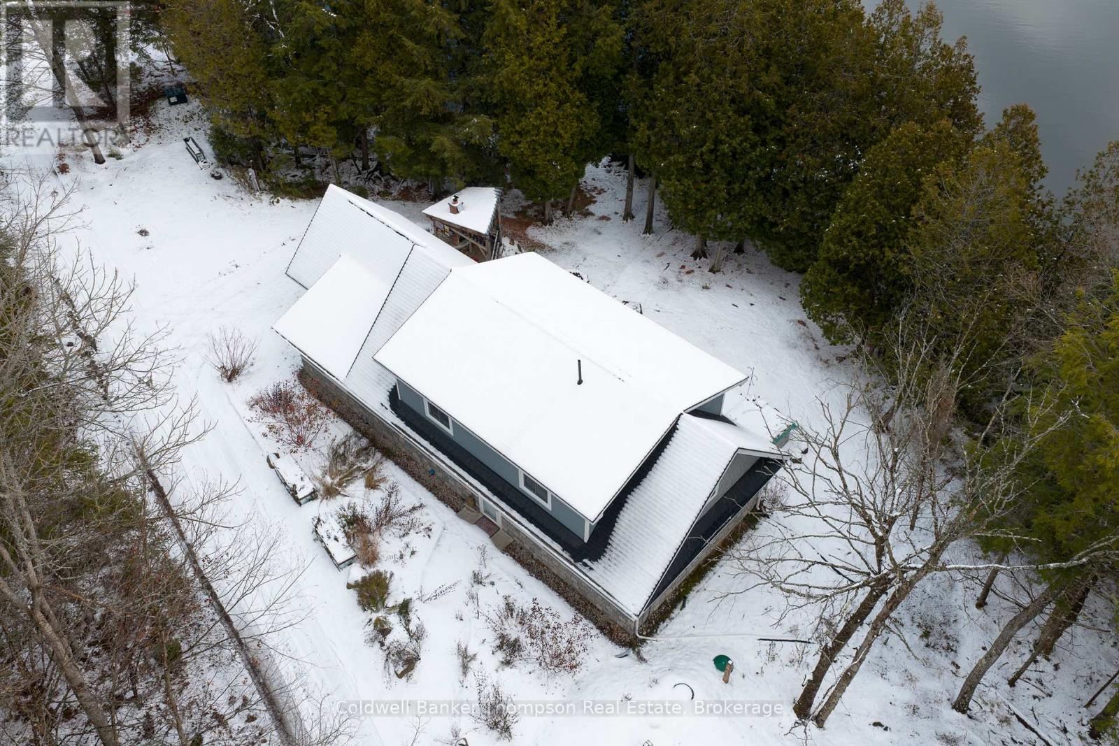 1030 Brooks Lake Road, Lake Of Bays, Ontario P1H 2J6 - Photo 36 - X12543492