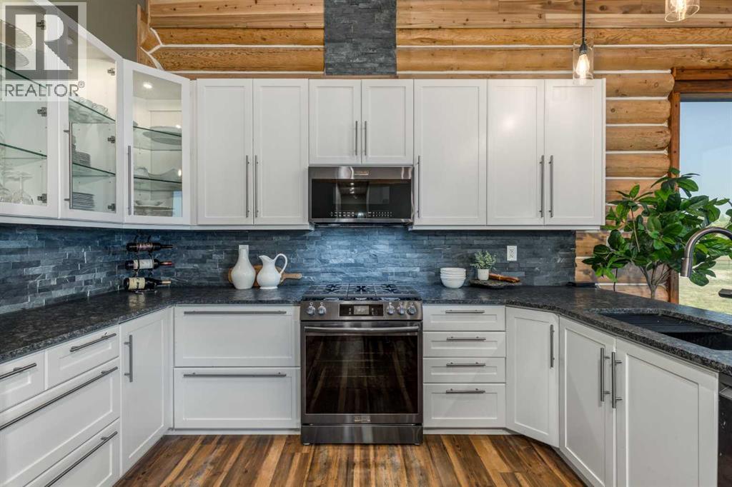 32101 Range Road 50, Rural Mountain View County, Alberta  T0M 0W0 - Photo 12 - A2259318