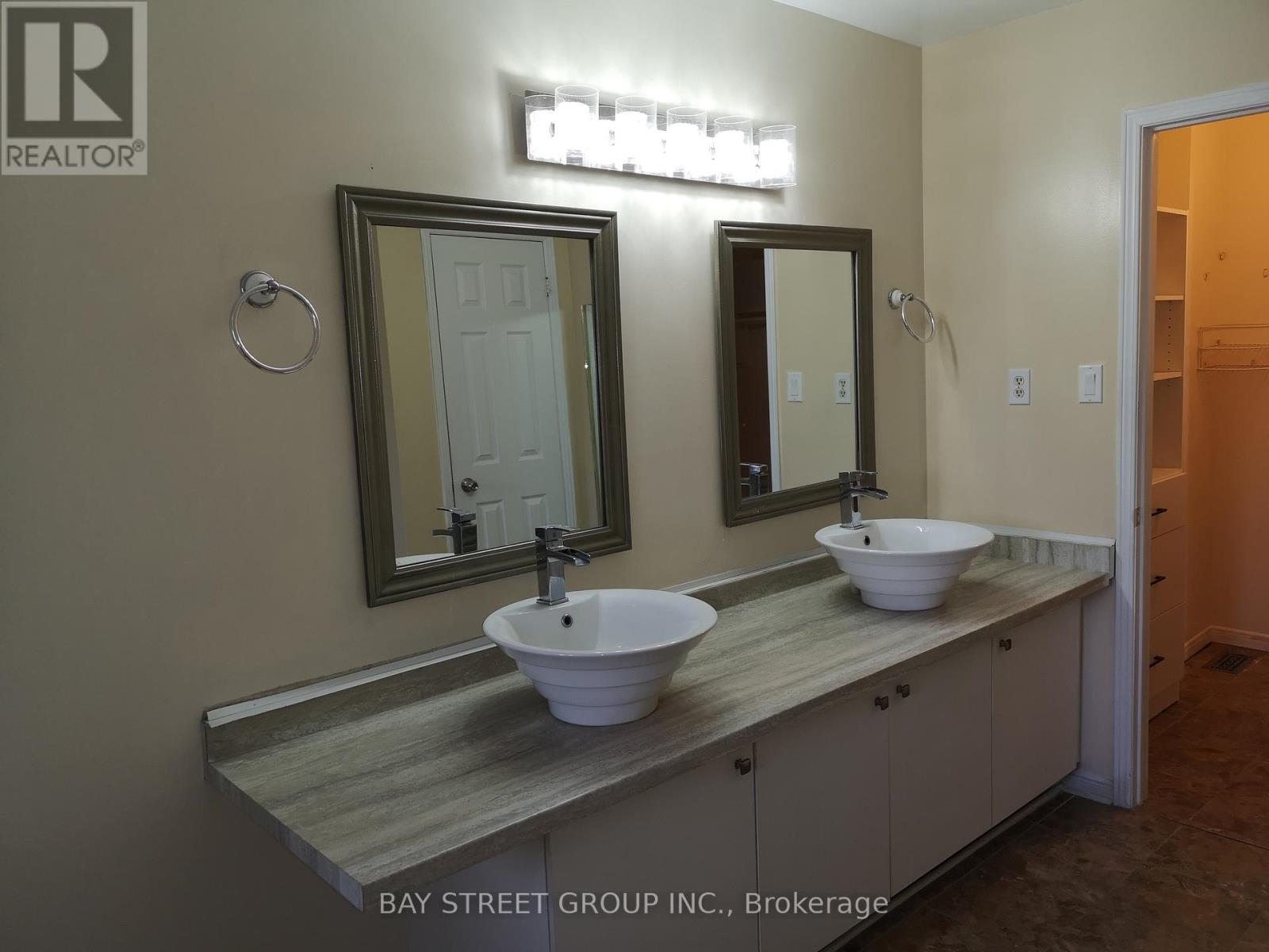 Main - 3 Feltham Road, Markham, Ontario  L3P 6T2 - Photo 22 - N12539850