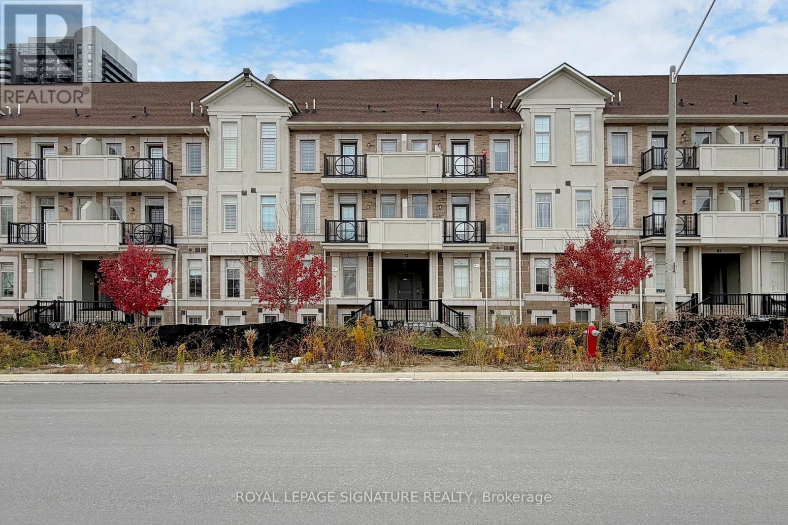 37 - 73 ARMDALE ROAD, Mississauga, Ontario