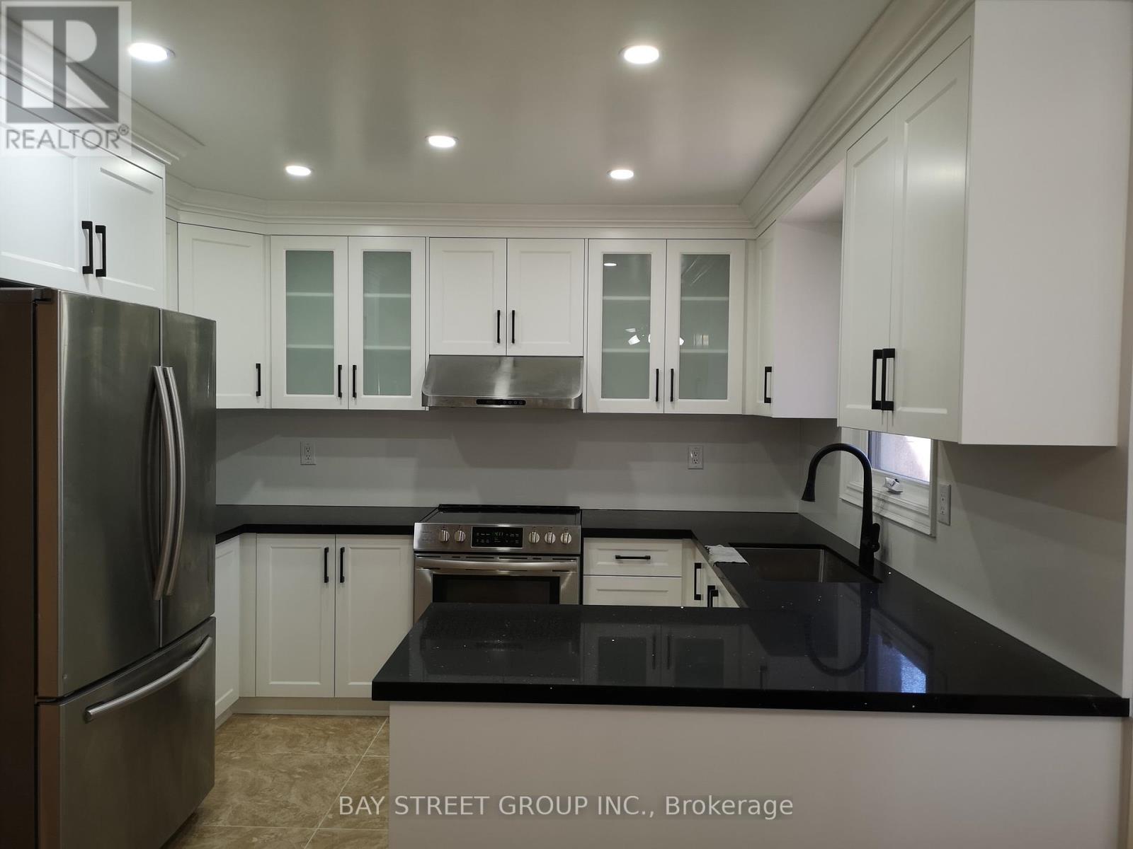 Main - 3 Feltham Road, Markham, Ontario  L3P 6T2 - Photo 10 - N12539850