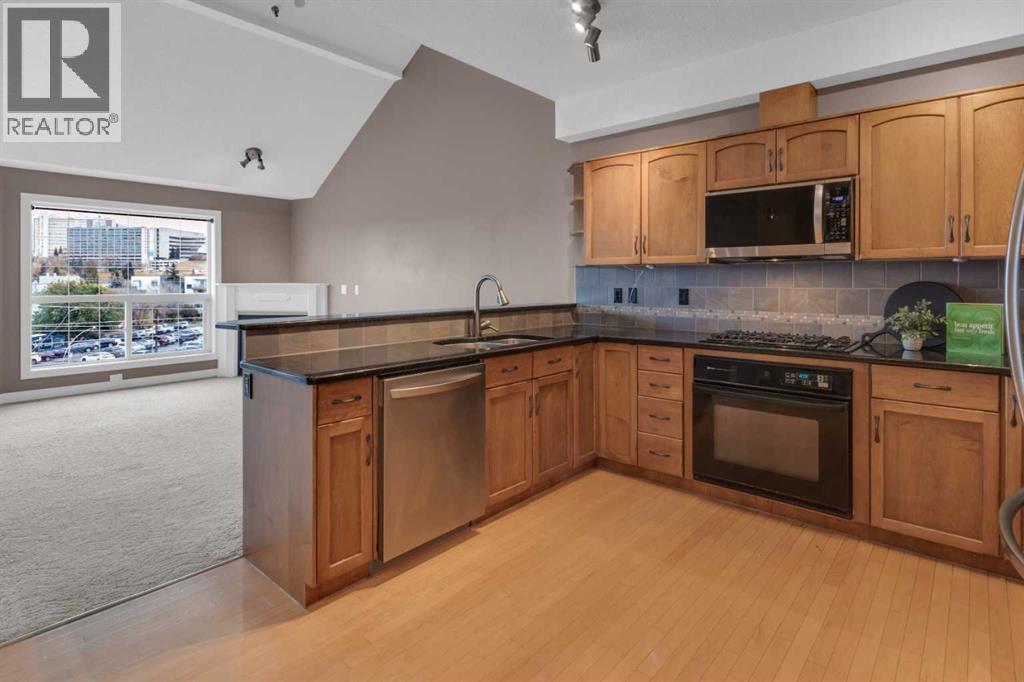 407, 3412 Parkdale Boulevard Nw, Calgary, Alberta  T2N 3T4 - Photo 3 - A2265086