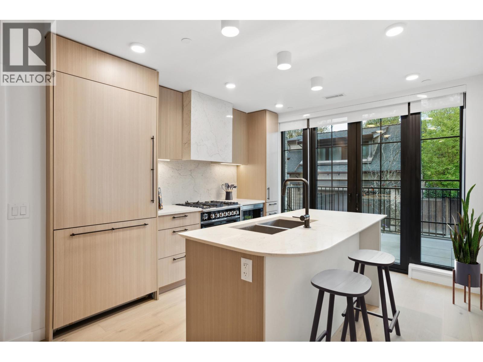 197 W KING EDWARD AVE STREET, Vancouver, British Columbia