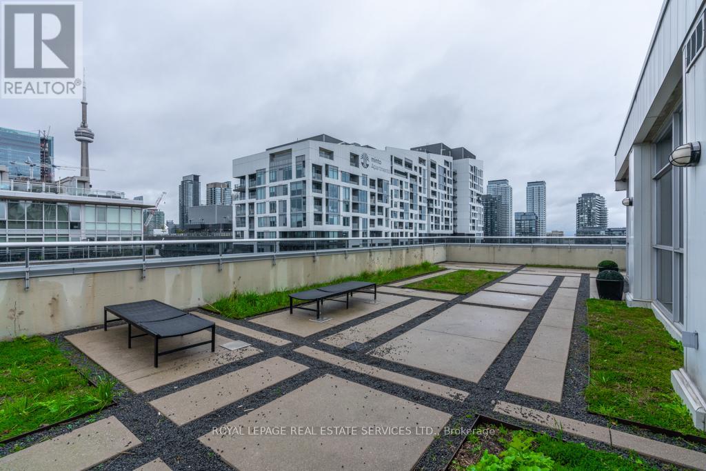 516 - 60 Bathurst Street, Toronto, Ontario  M5V 2P4 - Photo 17 - C12543456