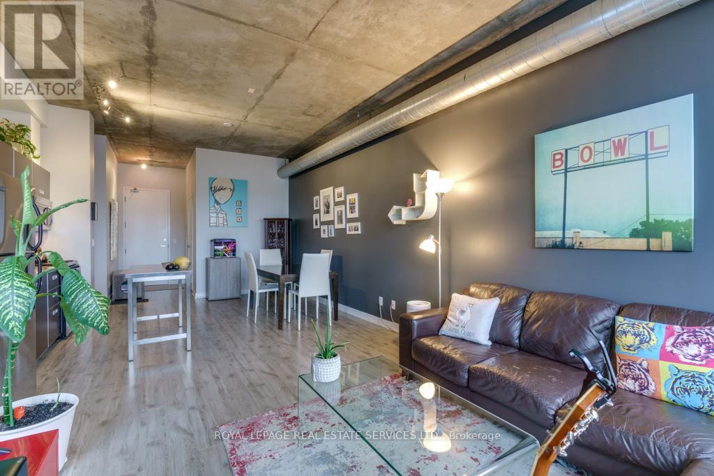 516 - 60 Bathurst Street, Toronto, Ontario  M5V 2P4 - Photo 6 - C12543456