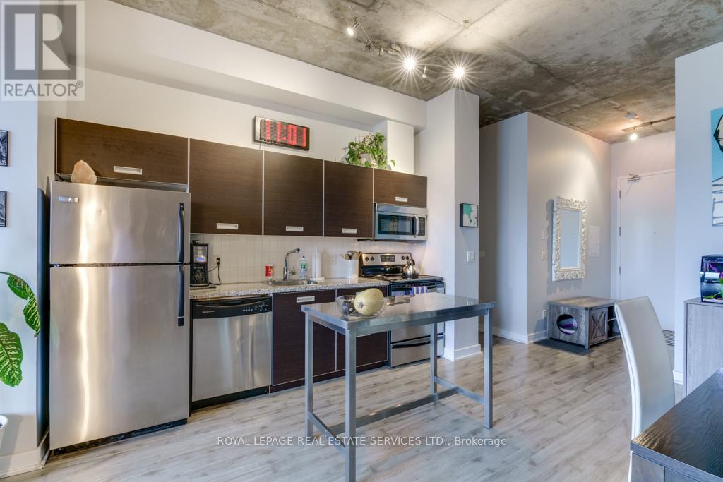 516 - 60 Bathurst Street, Toronto, Ontario  M5V 2P4 - Photo 8 - C12543456