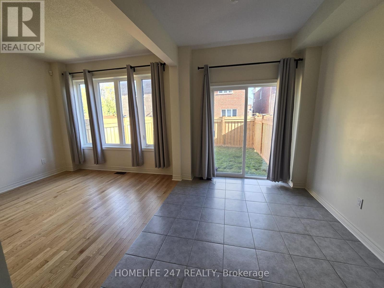 1259 Jim Brewster Circle, Oshawa, Ontario  L1G 7S1 - Photo 3 - E12543432