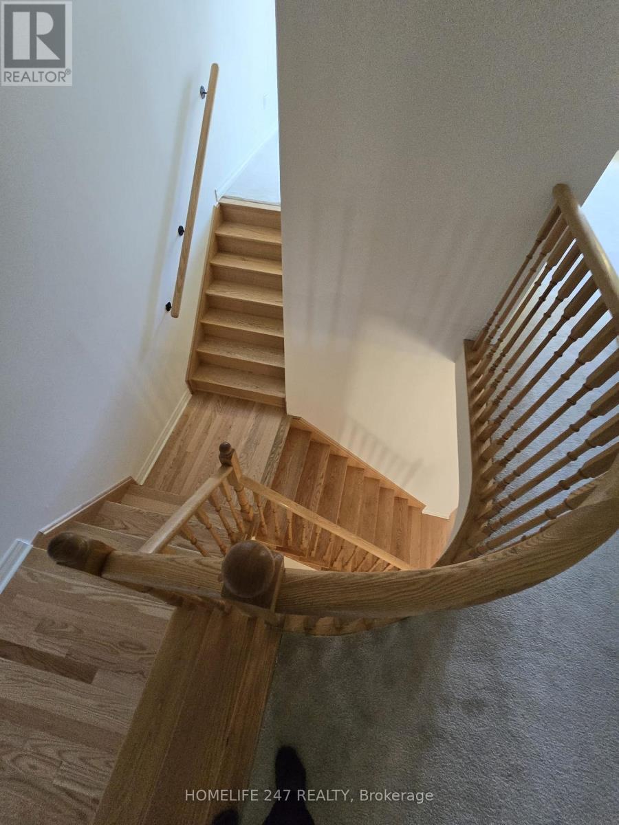 1259 Jim Brewster Circle, Oshawa, Ontario  L1G 7S1 - Photo 6 - E12543432