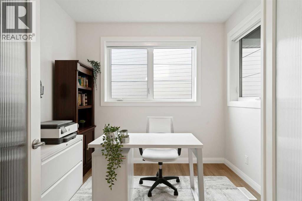 139 Creekstone Way Sw, Calgary, Alberta  T2X 4P9 - Photo 6 - A2267653