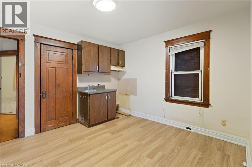 11 Holton Avenue S, Hamilton, Ontario  L8M 2L3 - Photo 20 - 40775242