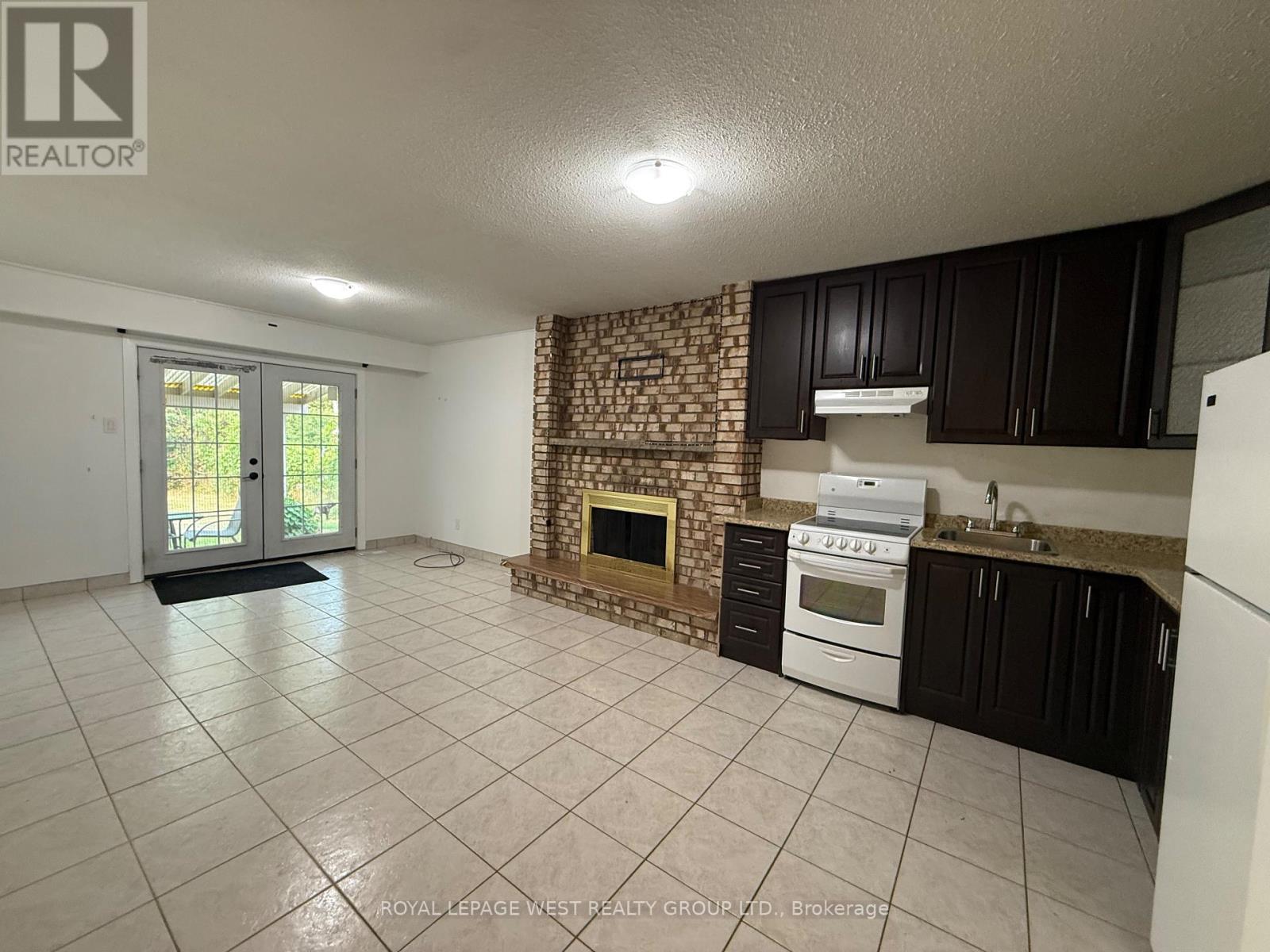 Bsmt - 7655 Wildfern Drive, Mississauga, Ontario  L4T 3P8 - Photo 6 - W12543426