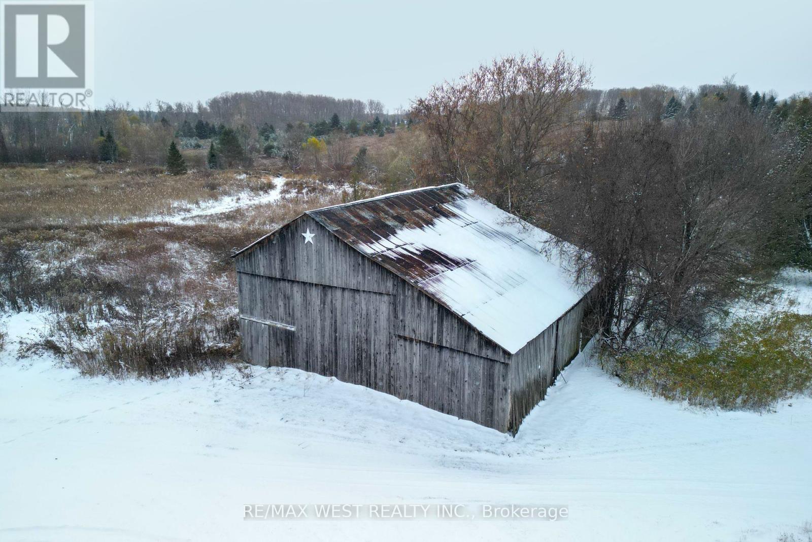 16062 Mountainview Road, Caledon, Ontario  L7C 2V3 - Photo 15 - W12543440
