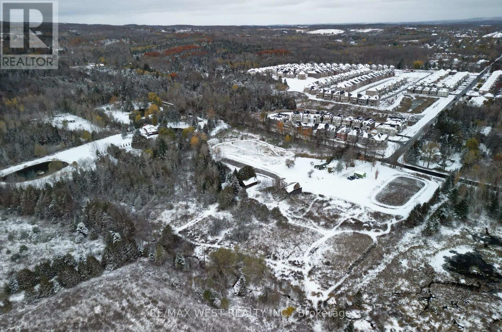 16062 Mountainview Road, Caledon, Ontario  L7C 2V3 - Photo 5 - W12543440