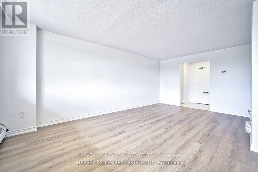 2011 - 2000 Sheppard Avenue W, Toronto, Ontario  M3N 1A2 - Photo 13 - W12543446