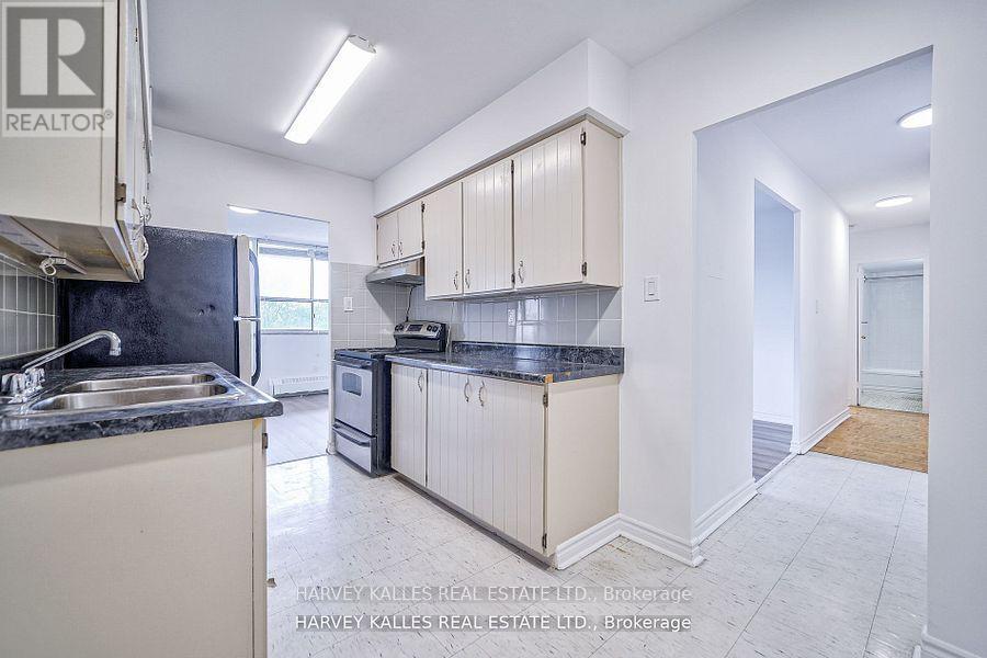 2011 - 2000 Sheppard Avenue W, Toronto, Ontario  M3N 1A2 - Photo 18 - W12543446