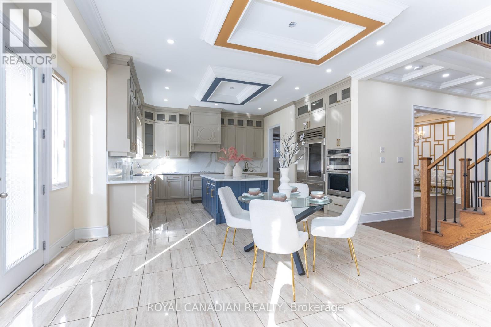 24 Buttonwood Road, Brampton, Ontario  L6P 4J8 - Photo 15 - W12543450