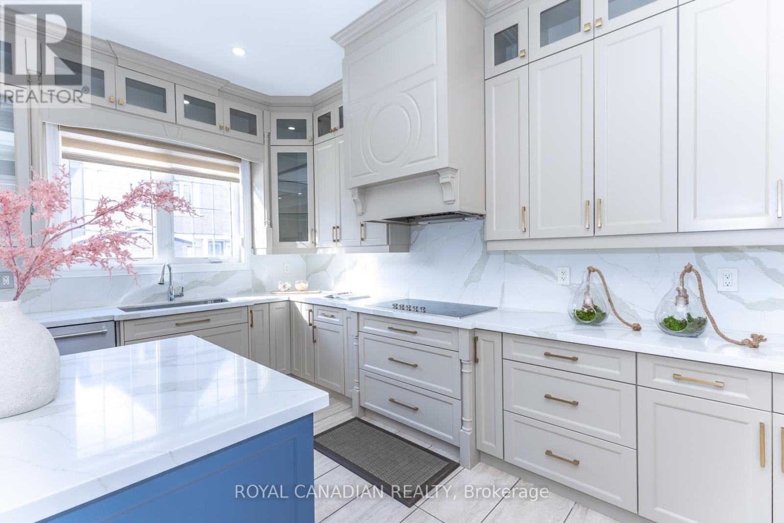 24 Buttonwood Road, Brampton, Ontario  L6P 4J8 - Photo 16 - W12543450